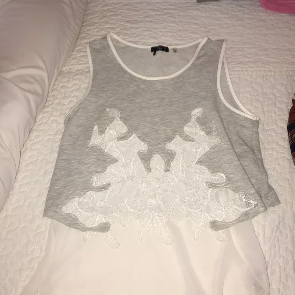 Adorable top